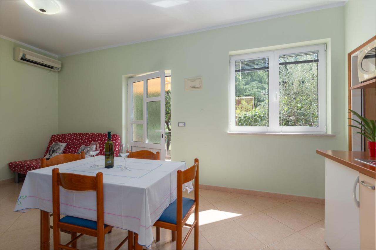Apartments Maria Пореч Екстериор снимка