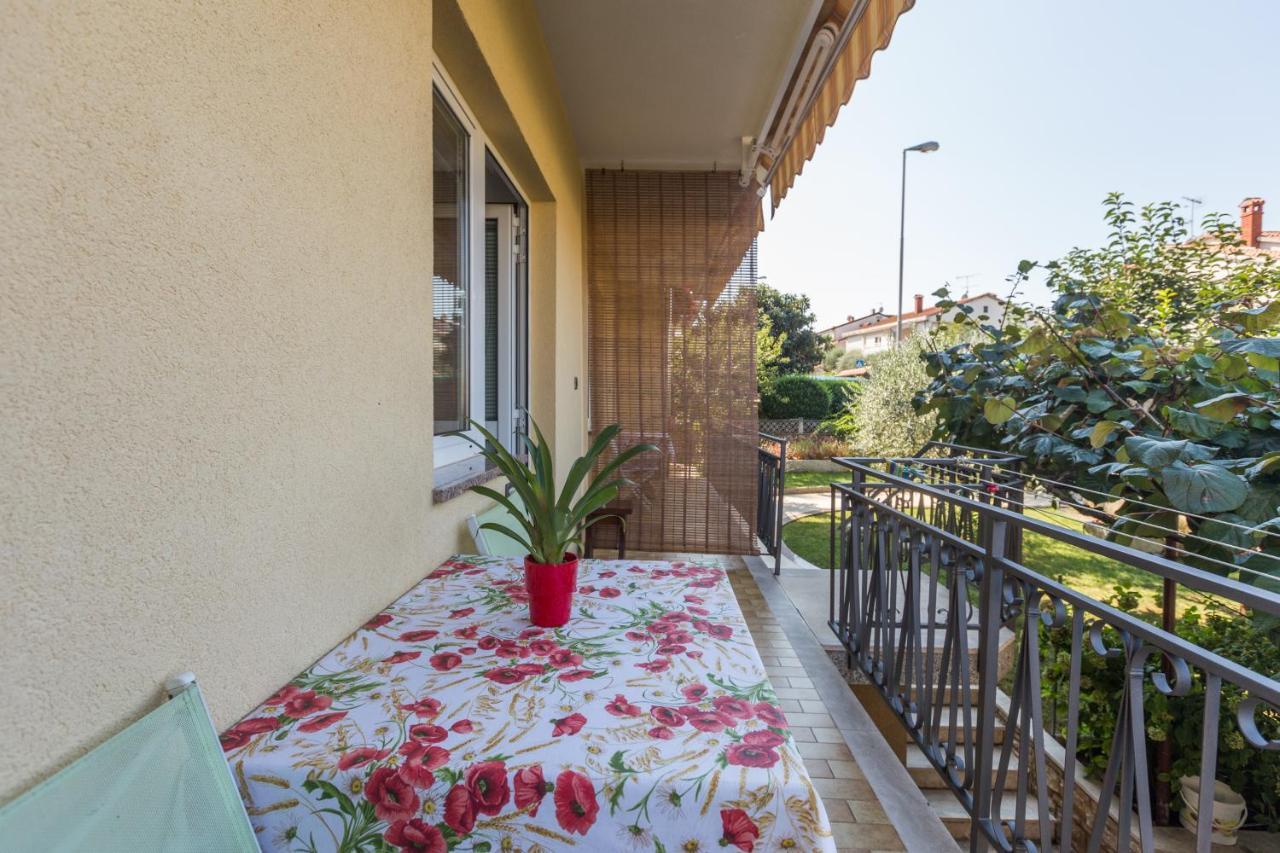 Apartments Maria Пореч Екстериор снимка